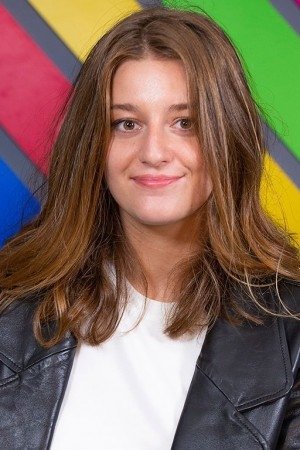 Ambre Chalumeau backdrop