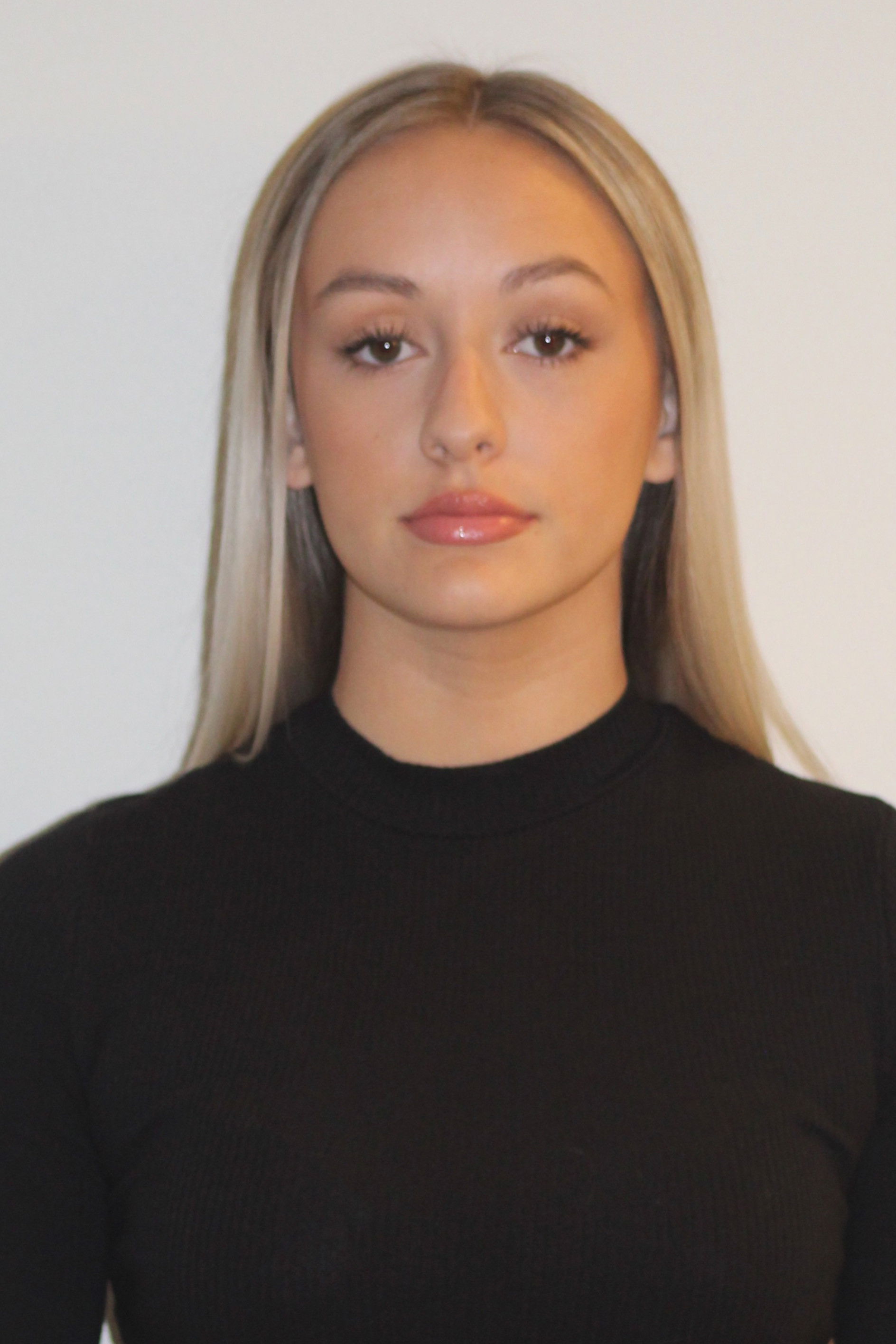 Satori Rekstad backdrop