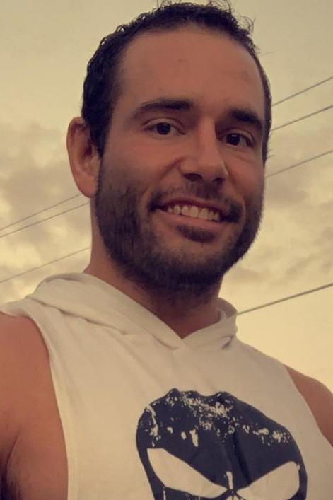 Brandon Bell backdrop