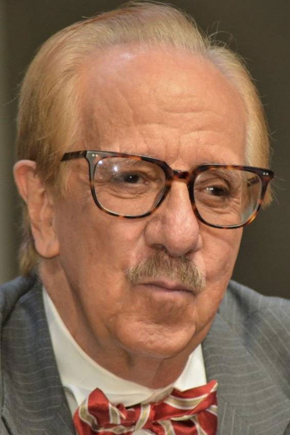 Benito Castro backdrop