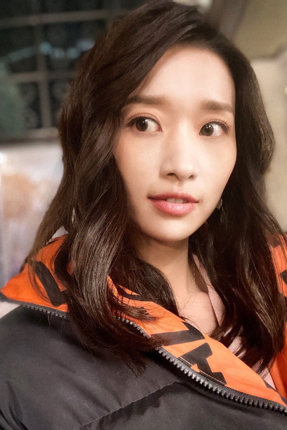 Zhai Guanhua backdrop