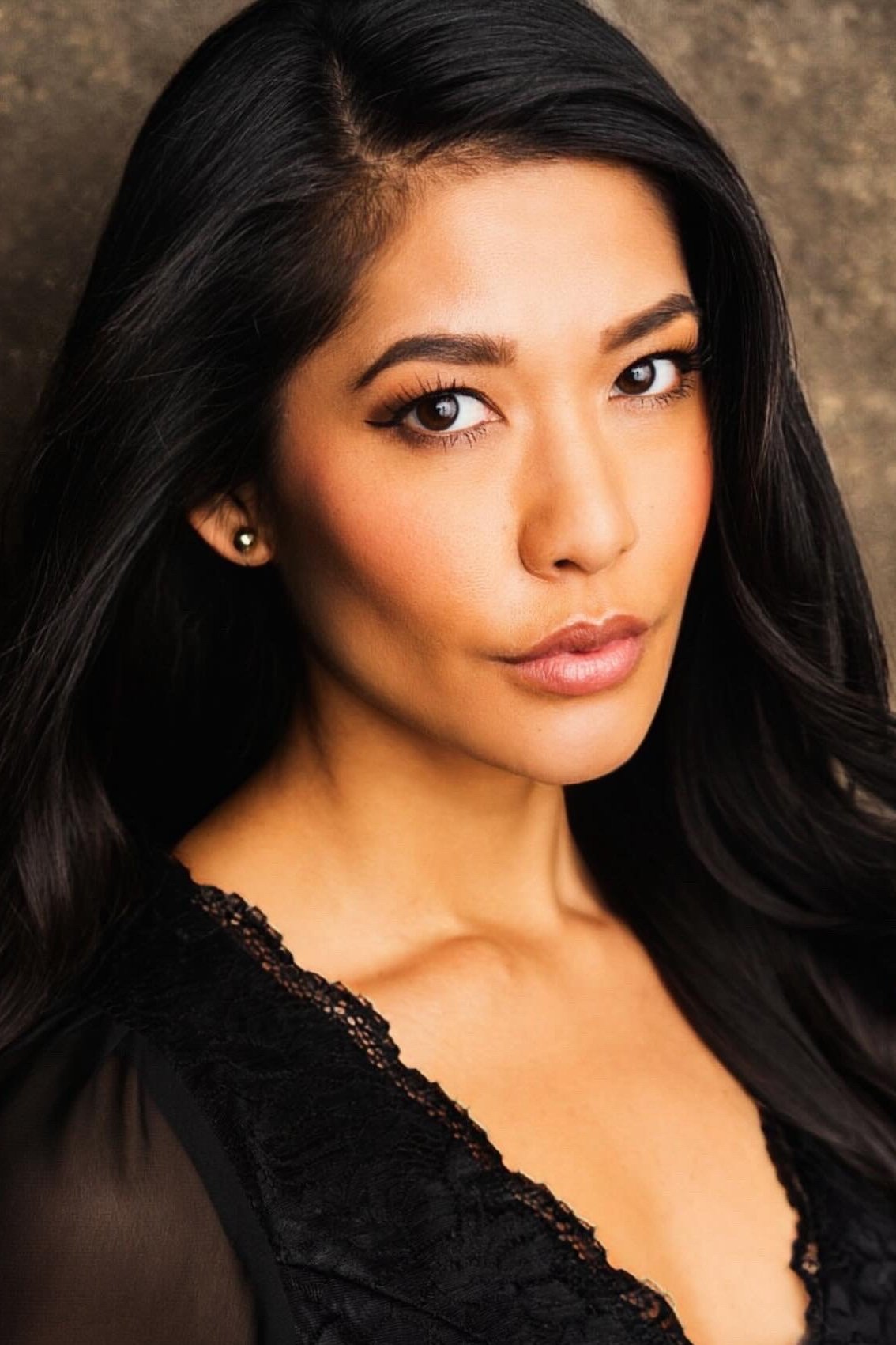 Spring Inés Peña backdrop