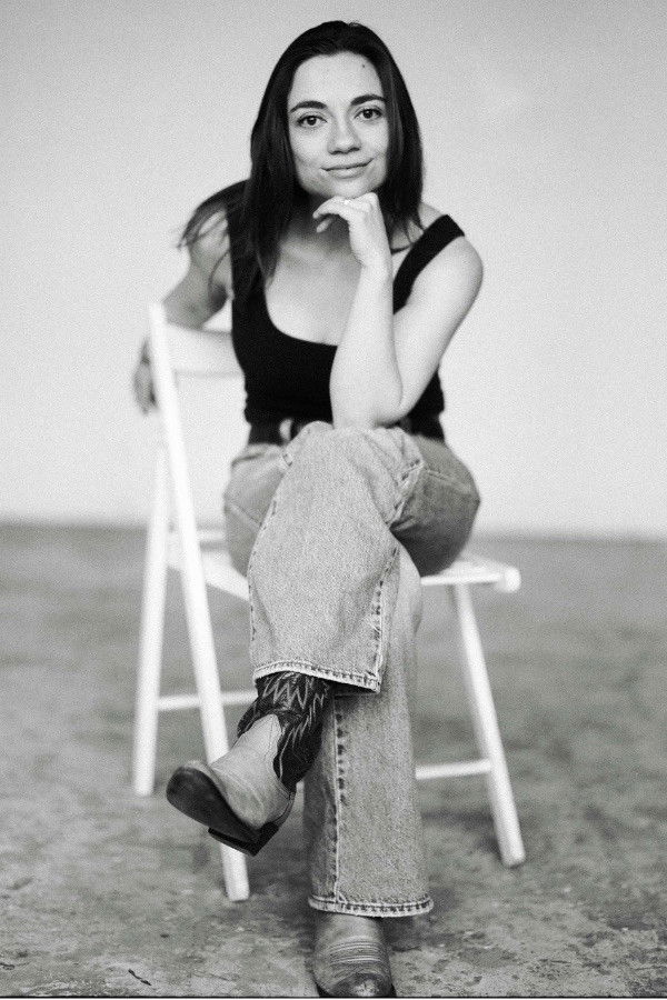 Emily Everhard backdrop