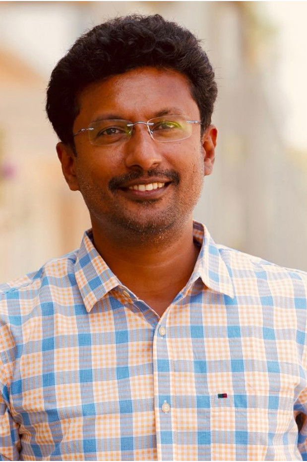 Shiju Thameen's backdrop