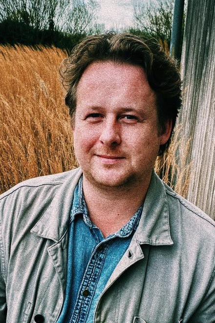 Ívar Erik Yeoman backdrop