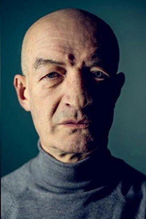 Andrzej Jakubczyk backdrop