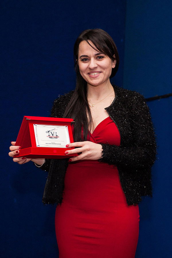 Loredana Cinelli backdrop