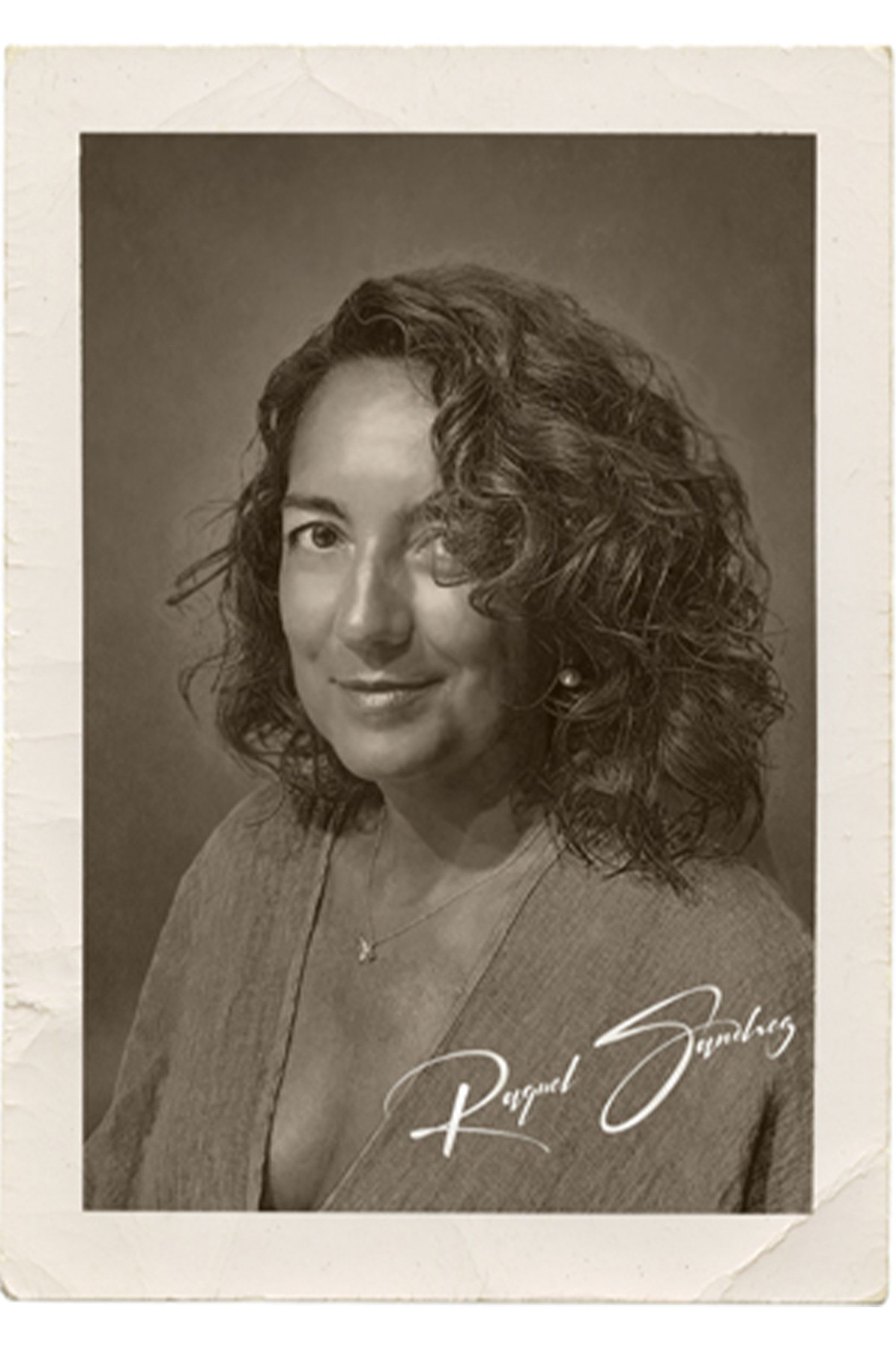 Raquel Sánchez backdrop