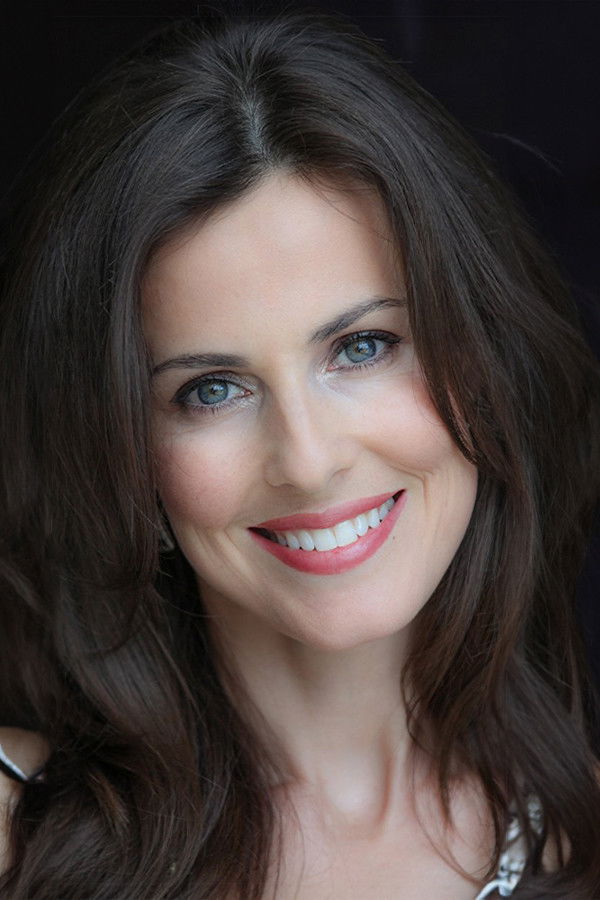 Mehtap Altunok backdrop