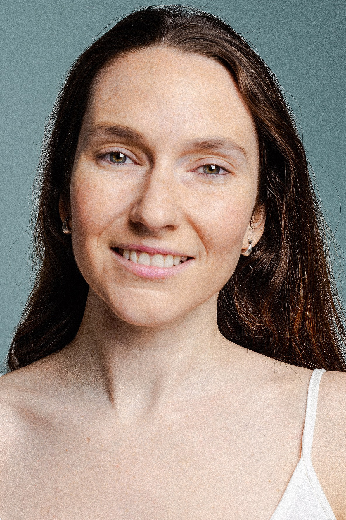 Adriana Galo backdrop