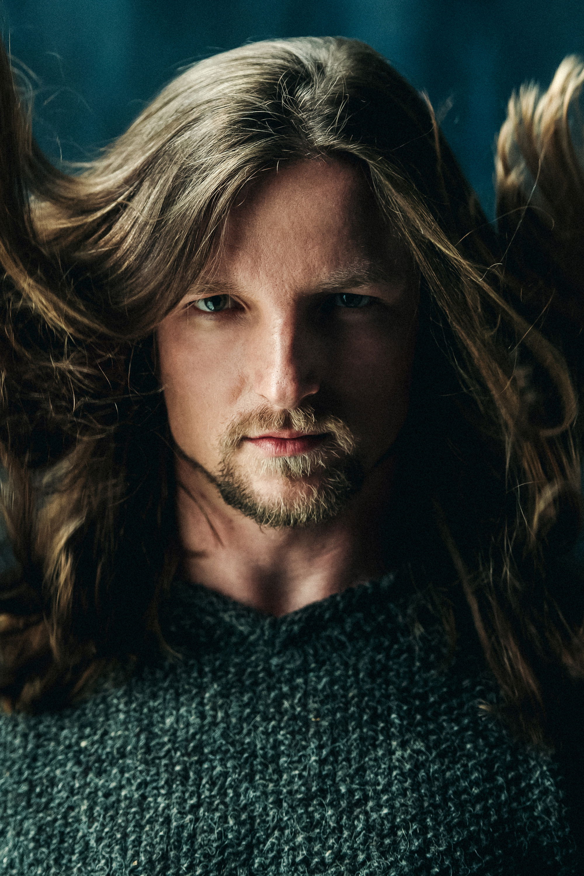 Ihor Ivanov backdrop