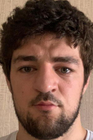 Rasul Magomedov backdrop