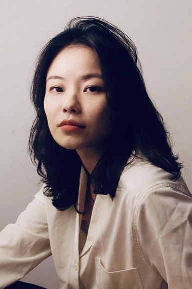 Liming Feng backdrop