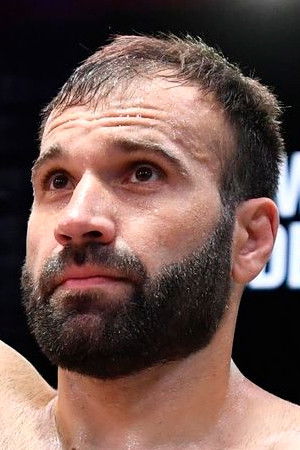 Azamat Murzakanov backdrop