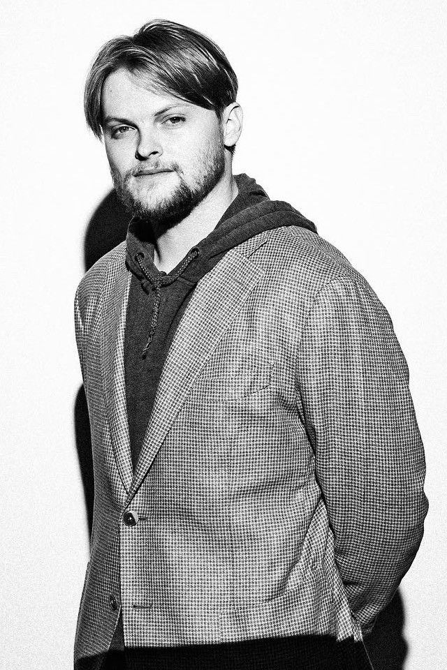 Aidan Cronin backdrop