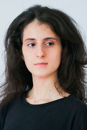 Carol Romano backdrop