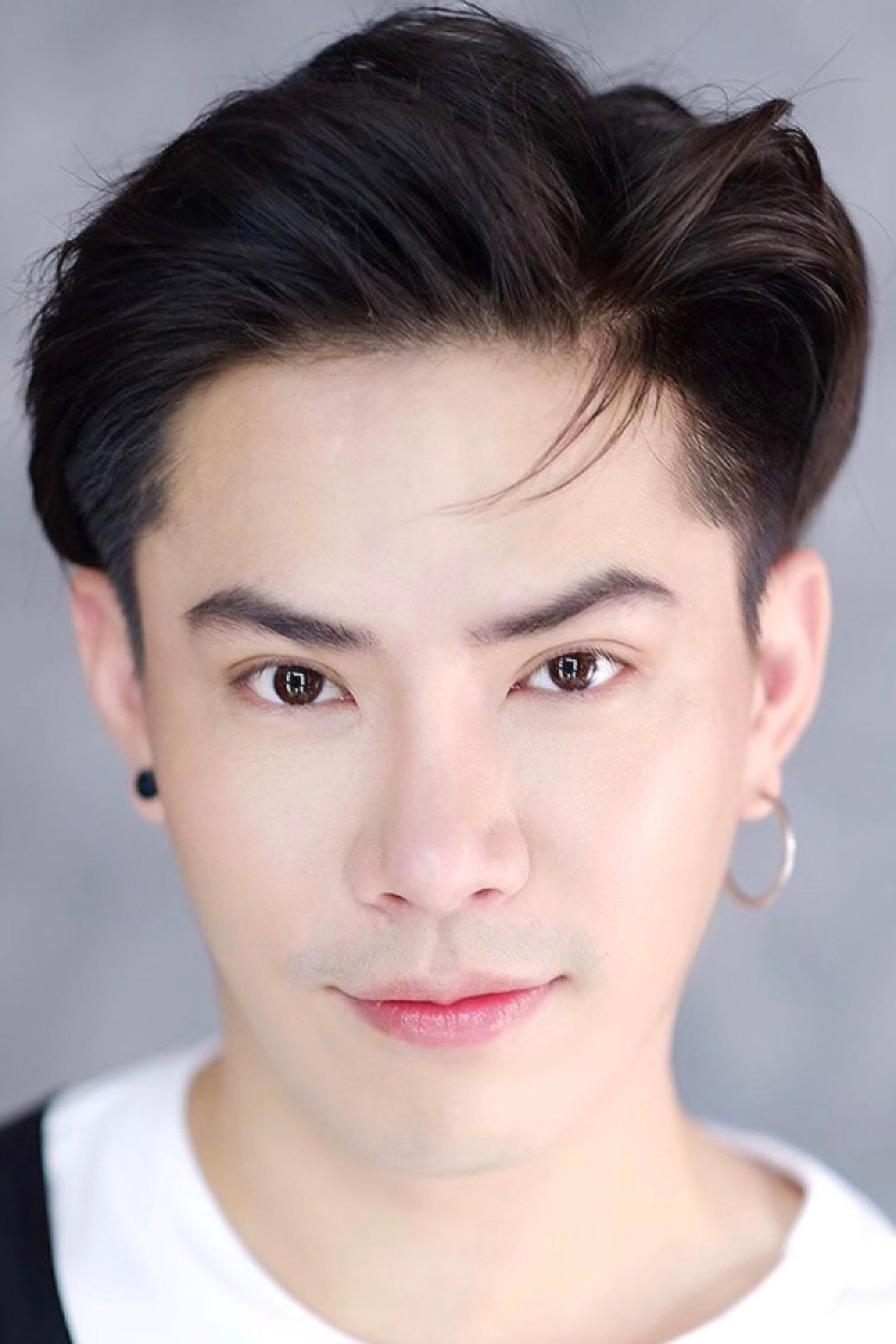 Witthawat Rattanaboonbaramee backdrop