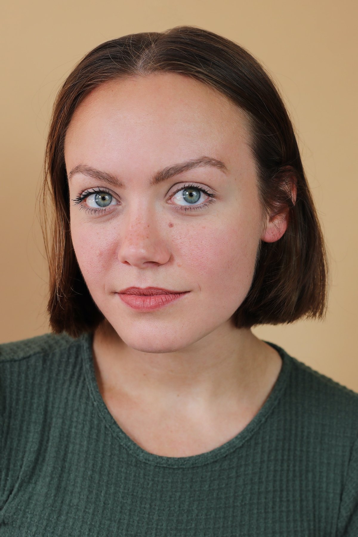 Alexis DawTyne backdrop