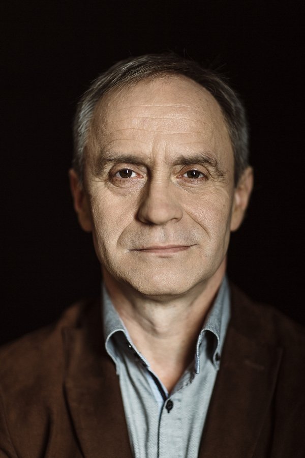 Dariusz Sosiński backdrop