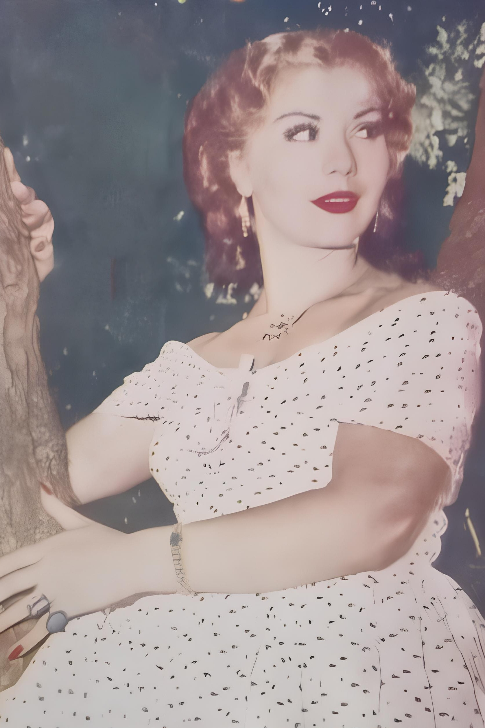 Nebile Teker backdrop