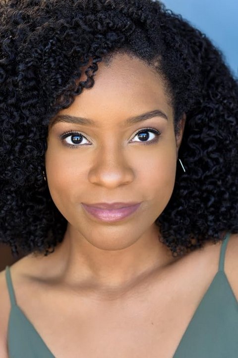 Arielle Prepetit backdrop