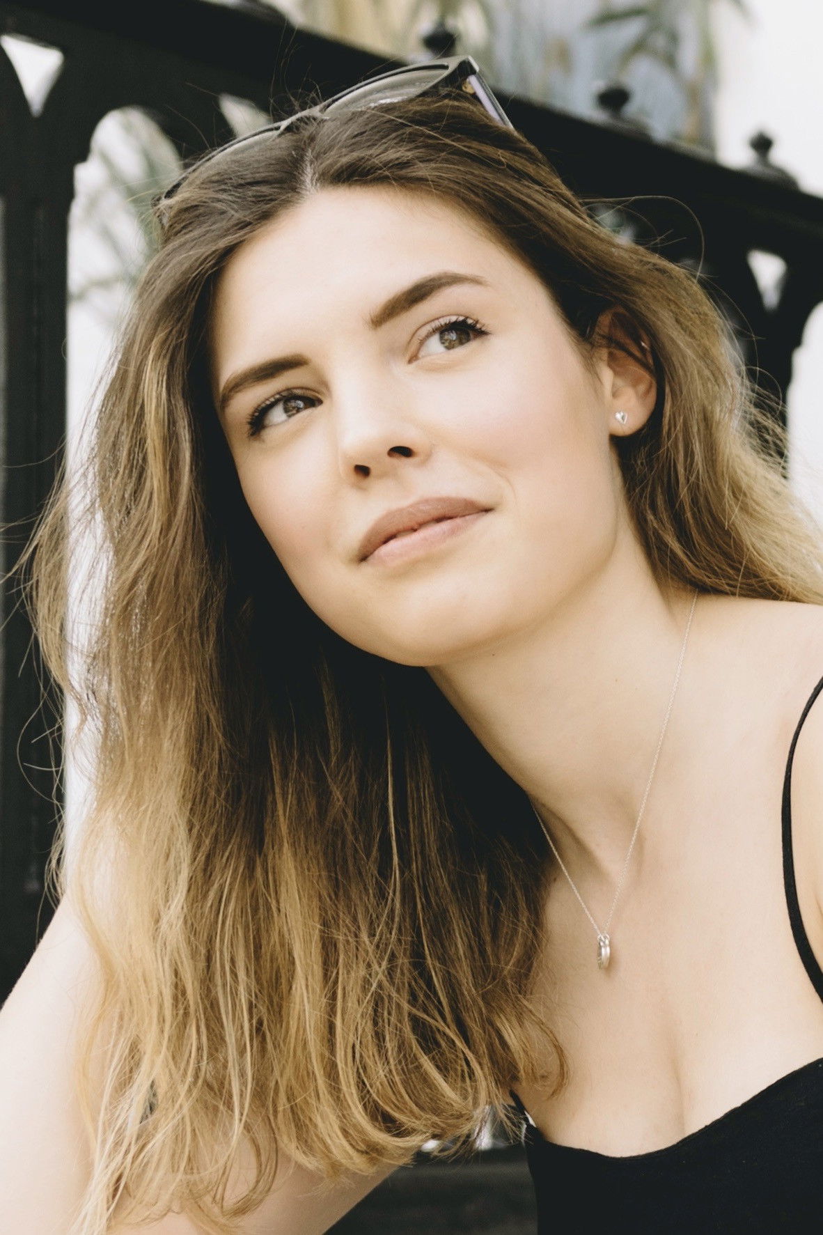 Emma Schilders backdrop