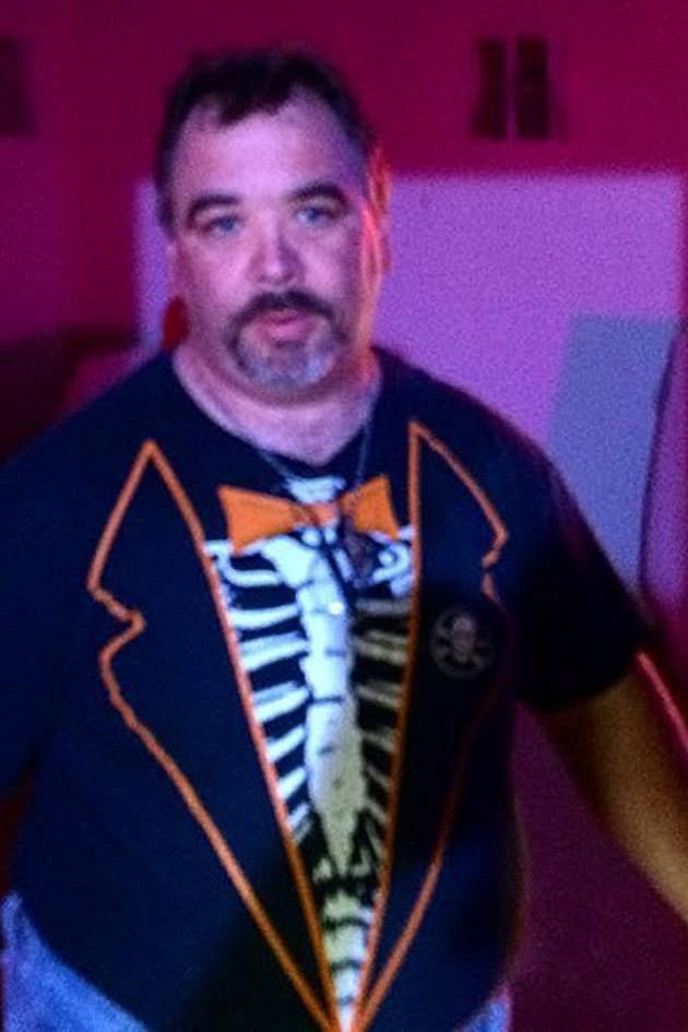 Robert Goose Scott backdrop