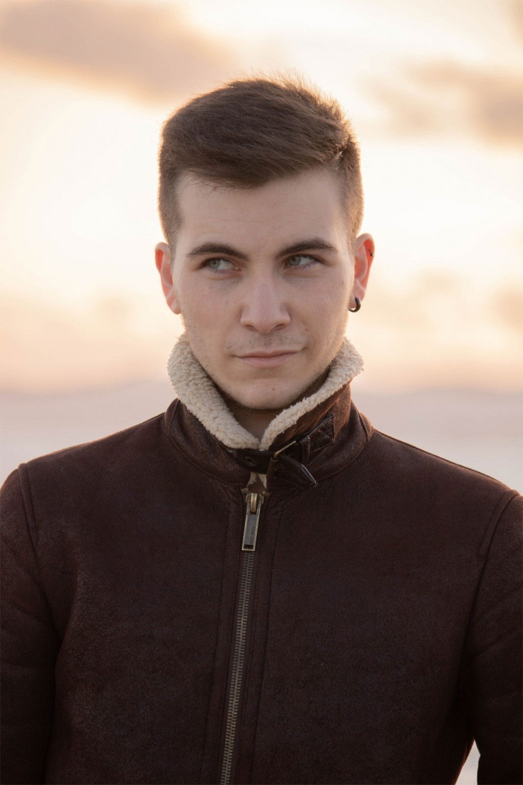 Alejandro Hoces backdrop