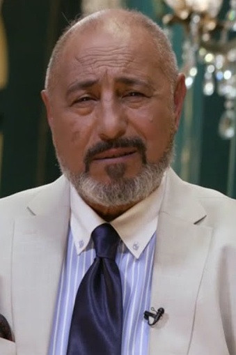 Maymoon Al Khalidi backdrop