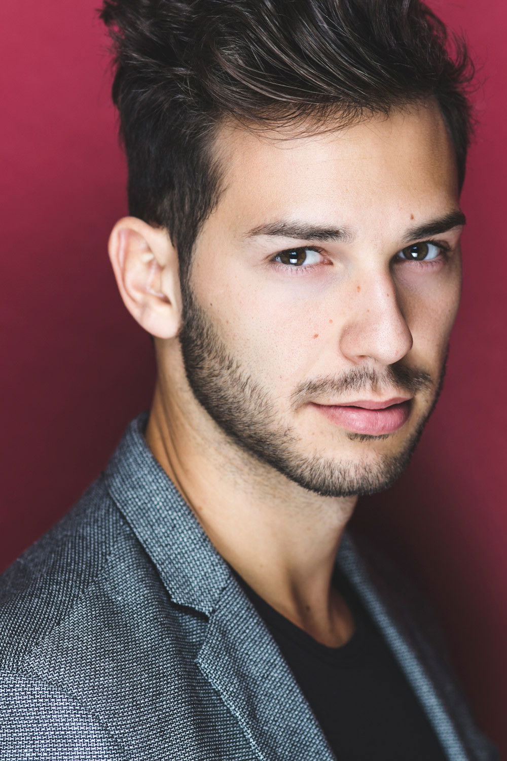 Luca Benedetti backdrop