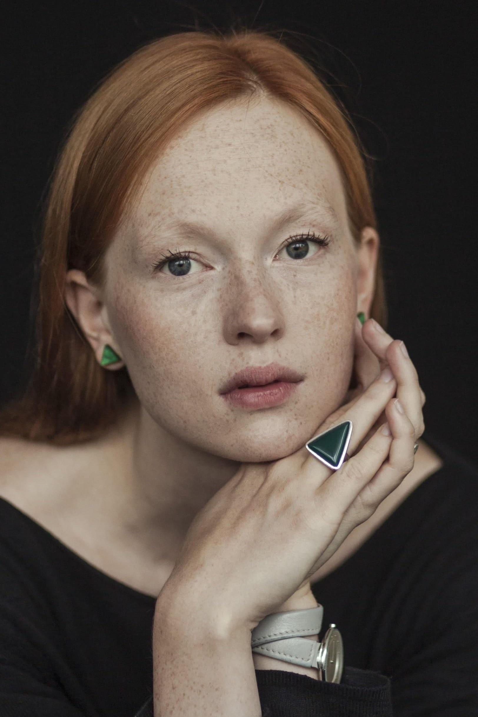 Lena Barbara Luhse backdrop