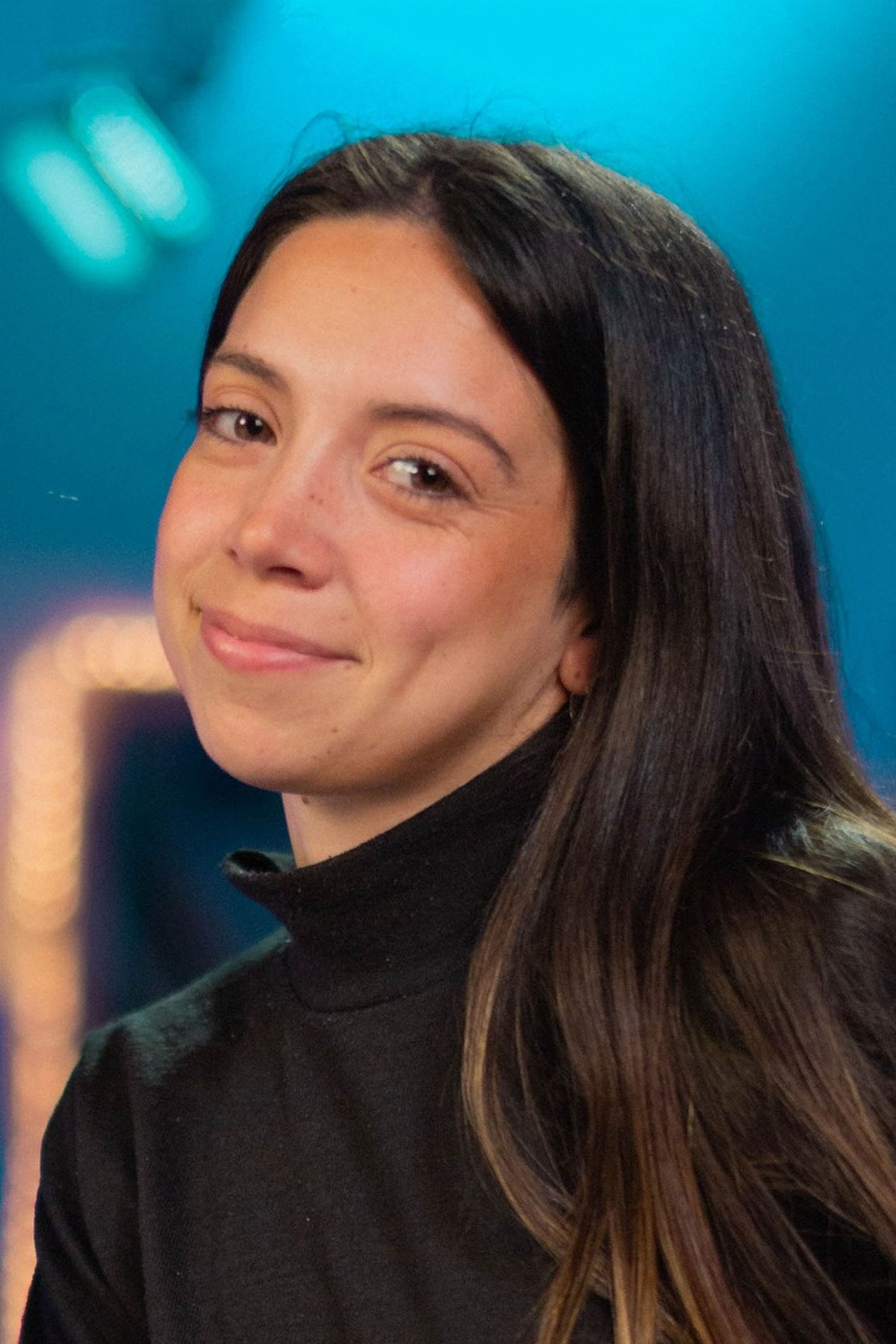 Carolina Gil Solari backdrop