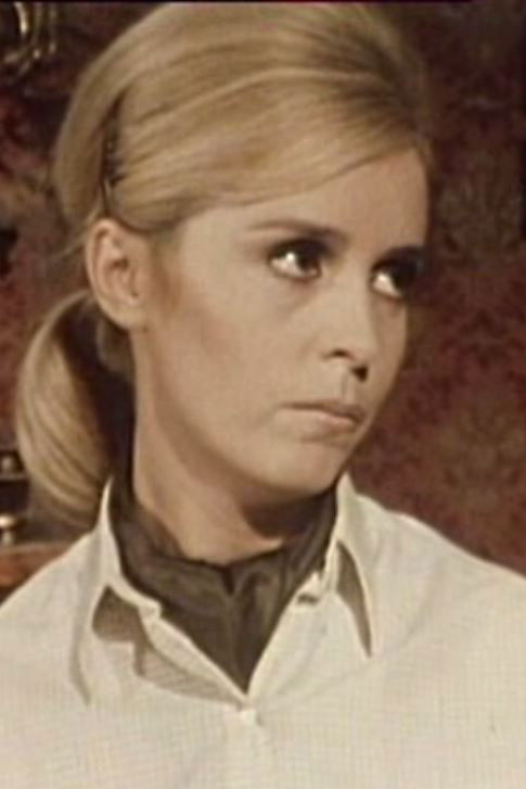 Marie-Blanche Vergnes backdrop