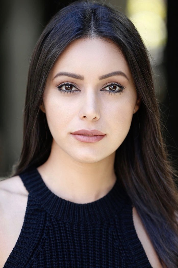 Rina Mousavi backdrop