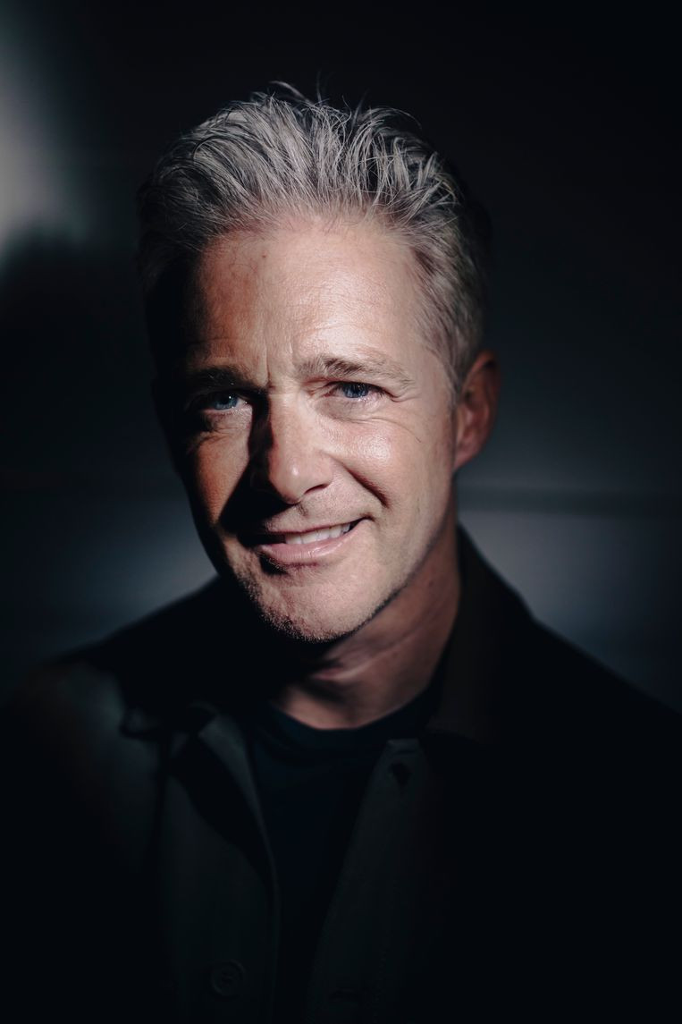 Christoff De Bolle backdrop