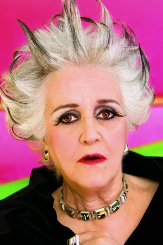 Chus Lampreave backdrop