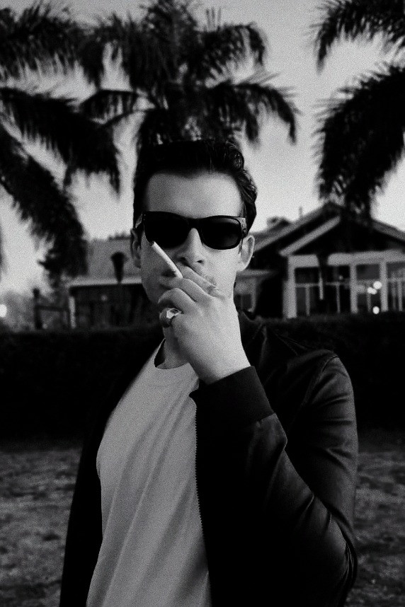 Bruno Agnese backdrop