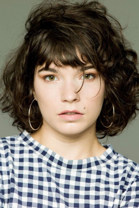 Clara Poulet backdrop