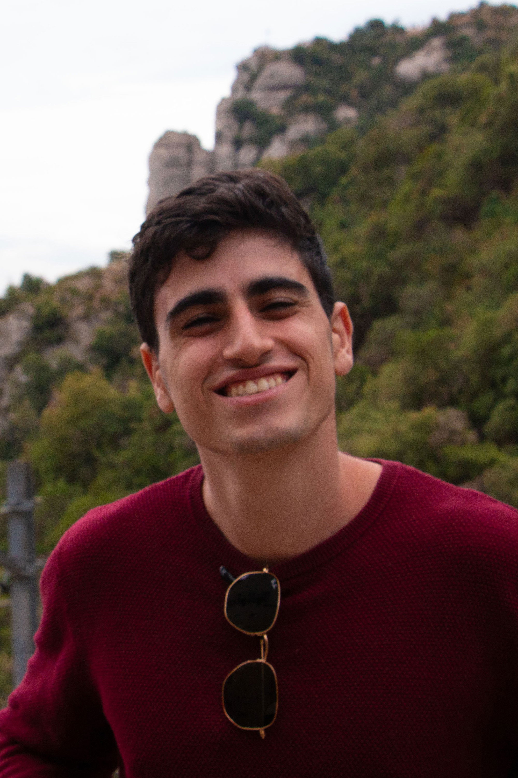 Yonatan Hellwing backdrop