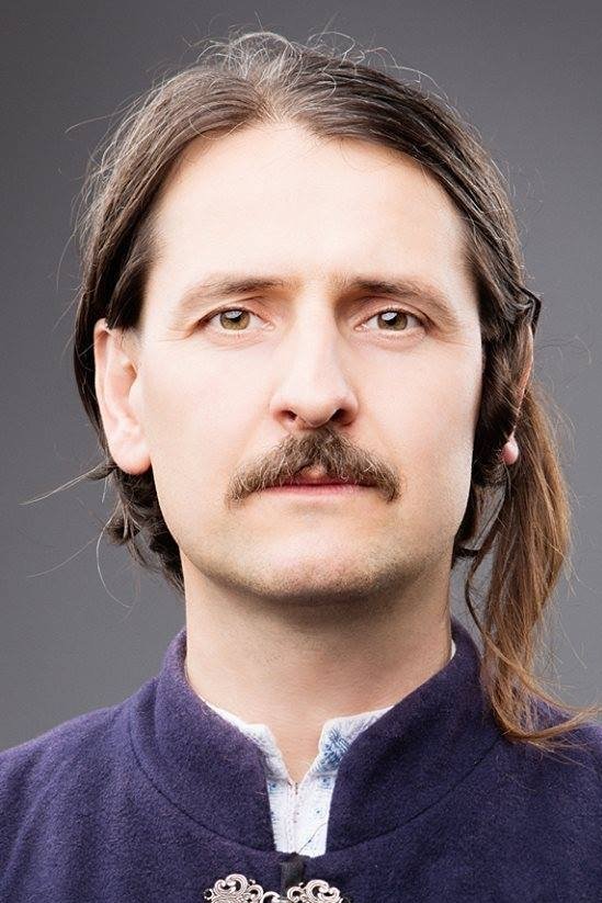 Taras Kompanichenko backdrop