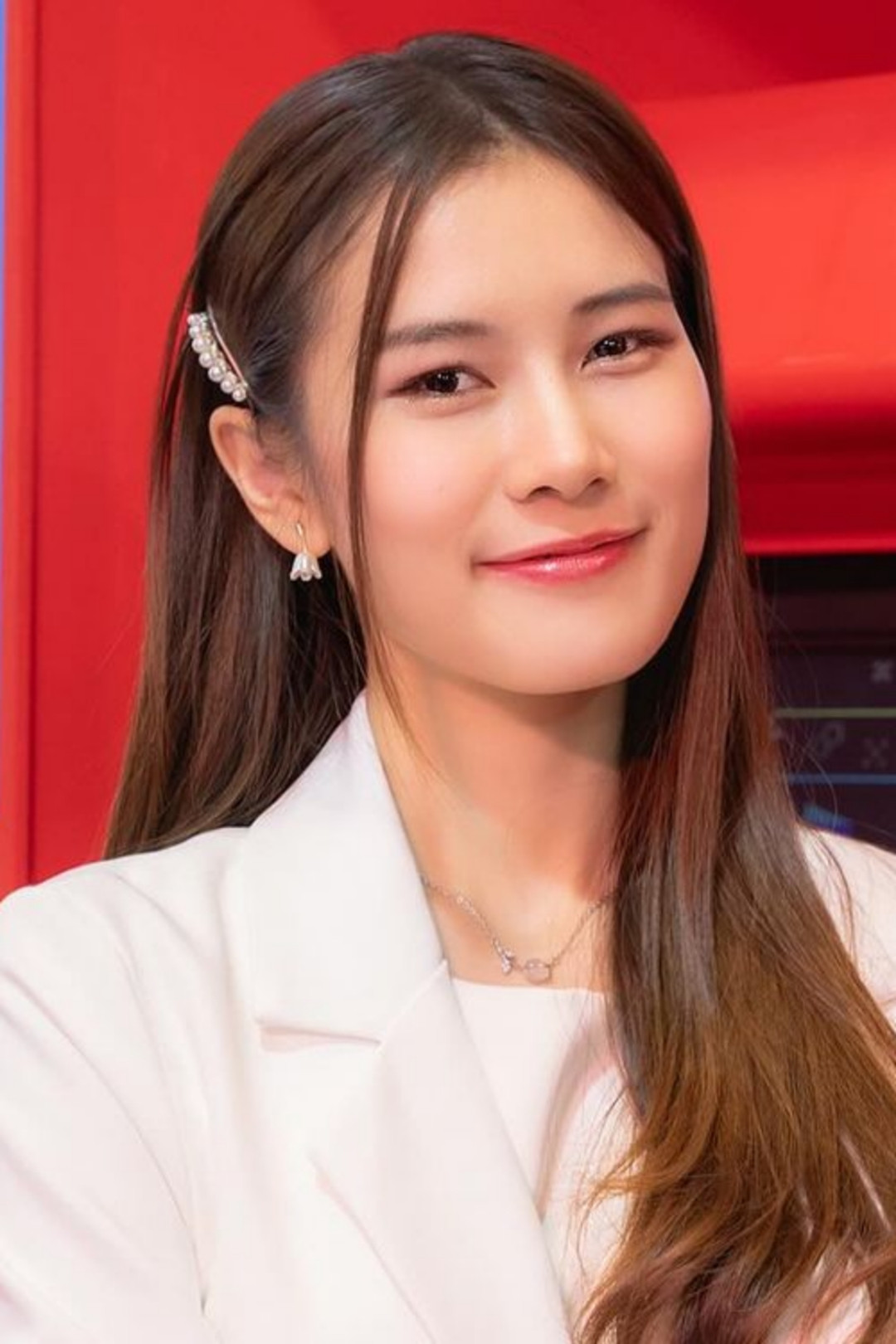 Anunta Teavirat backdrop