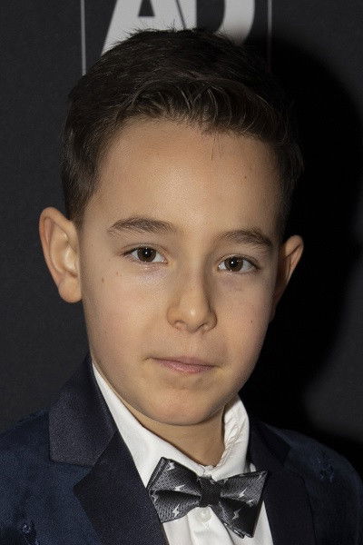 Silver Metz backdrop