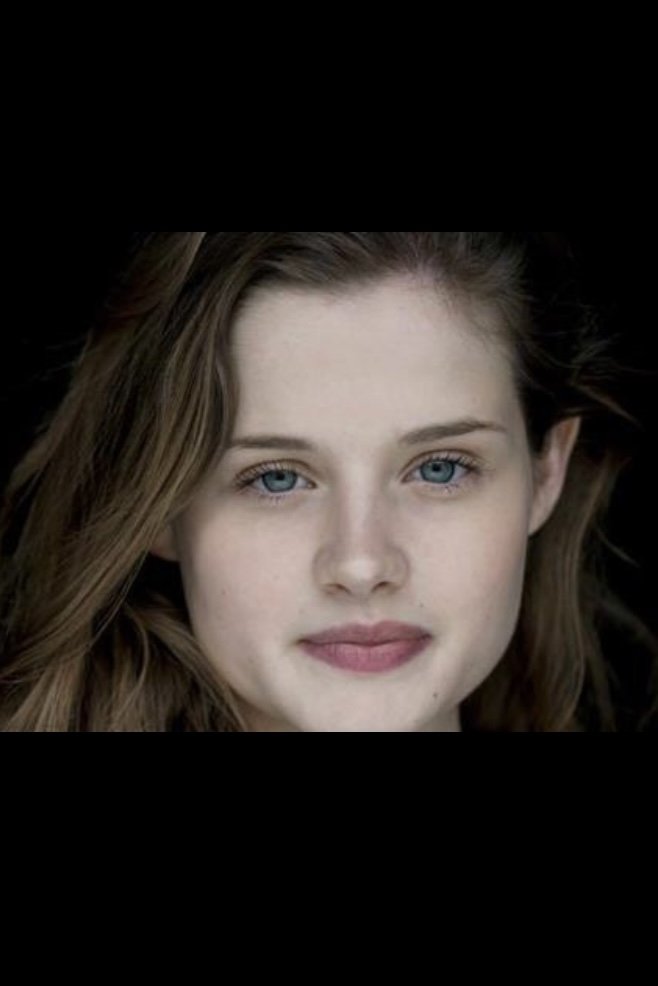 Lauren Grace backdrop