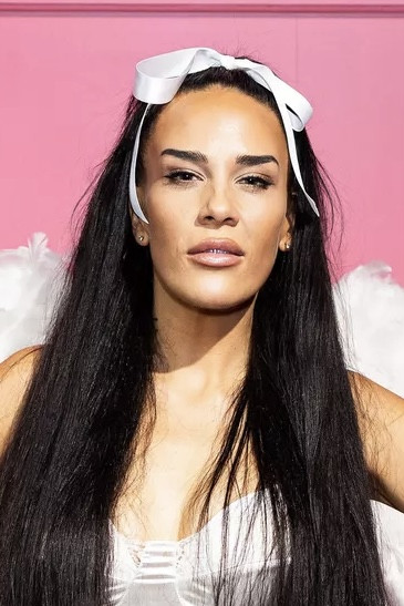 Sini Sabotage backdrop