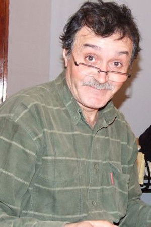 Emil Radinoiu backdrop