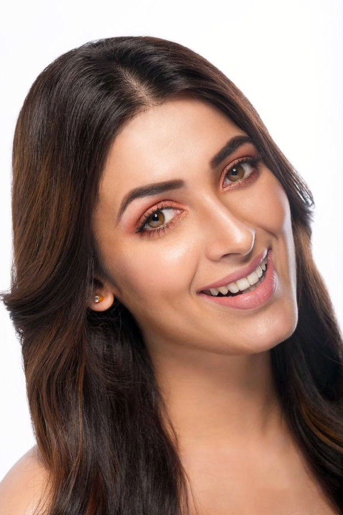 Geethika Tiwary backdrop