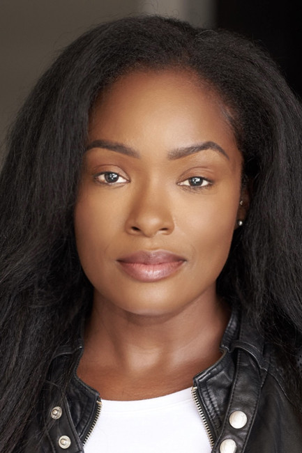 Reynada Robinson backdrop