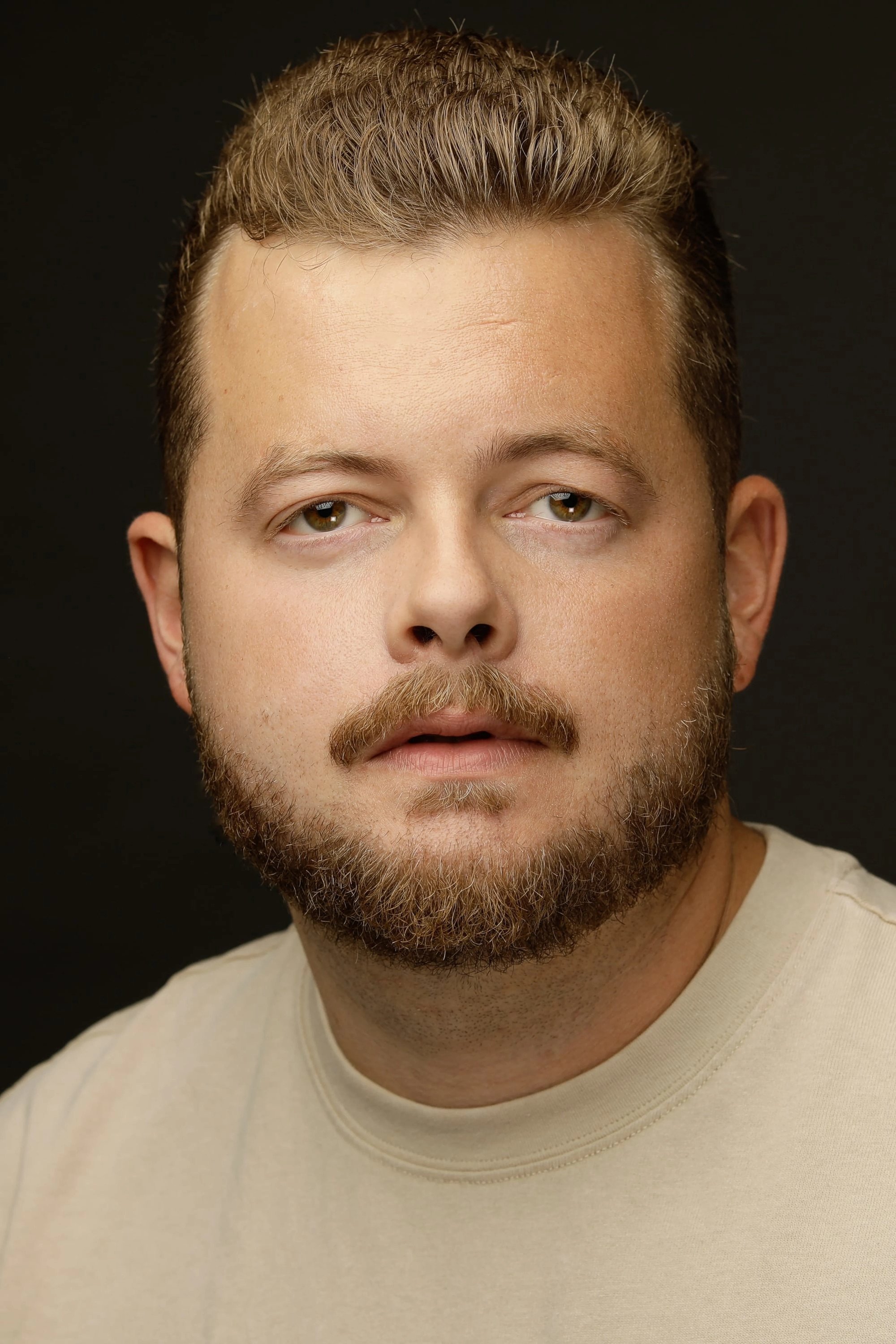 Mattias Kindberg backdrop