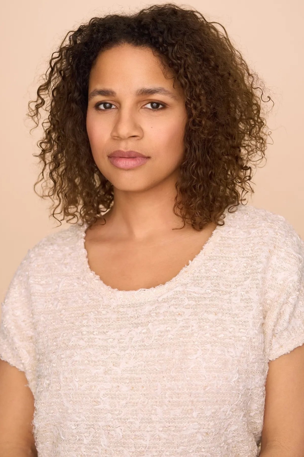 Sarah Keita backdrop