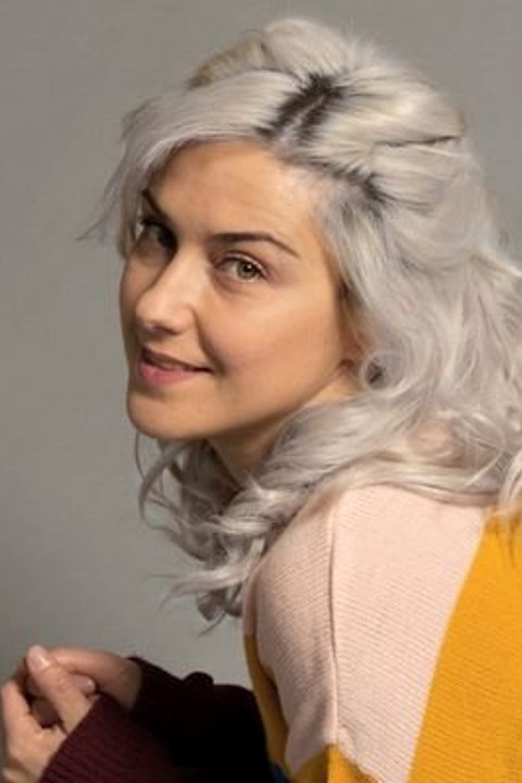 Jessica Resteghini backdrop